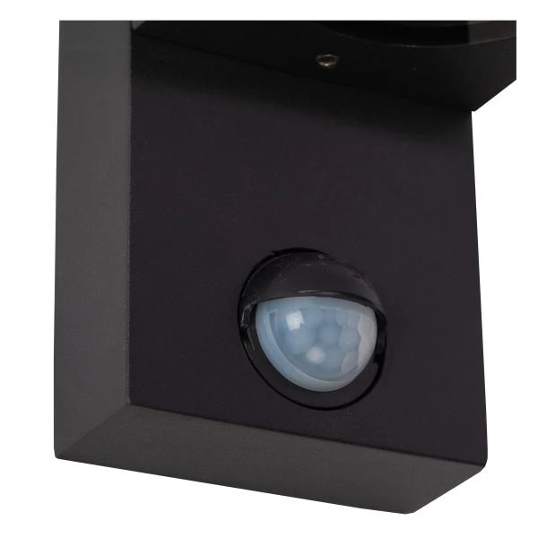 Lucide ZARO IR - Foco de pared / Lámpara de pared Dentro/Fuera - 2xGU10 - IP65 - Sensor movimiento & día/noche (desactivable) - Negro - detalle 2